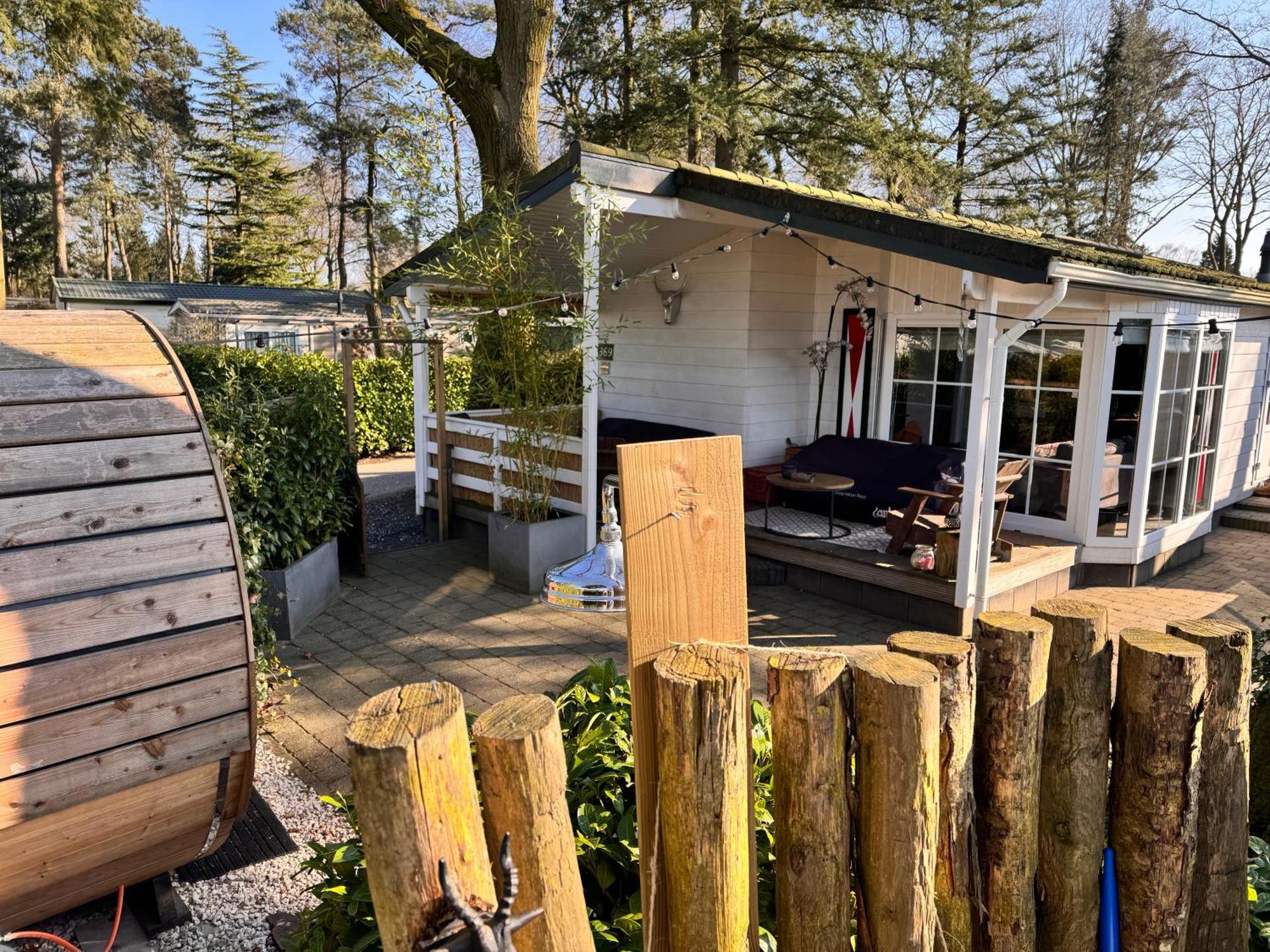 Het Verwende Nest Lodge, Wellness Lodge, Hottub & Sauna Voorthuizen Exteriör bild